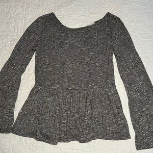 Ribbed wide sleeve top